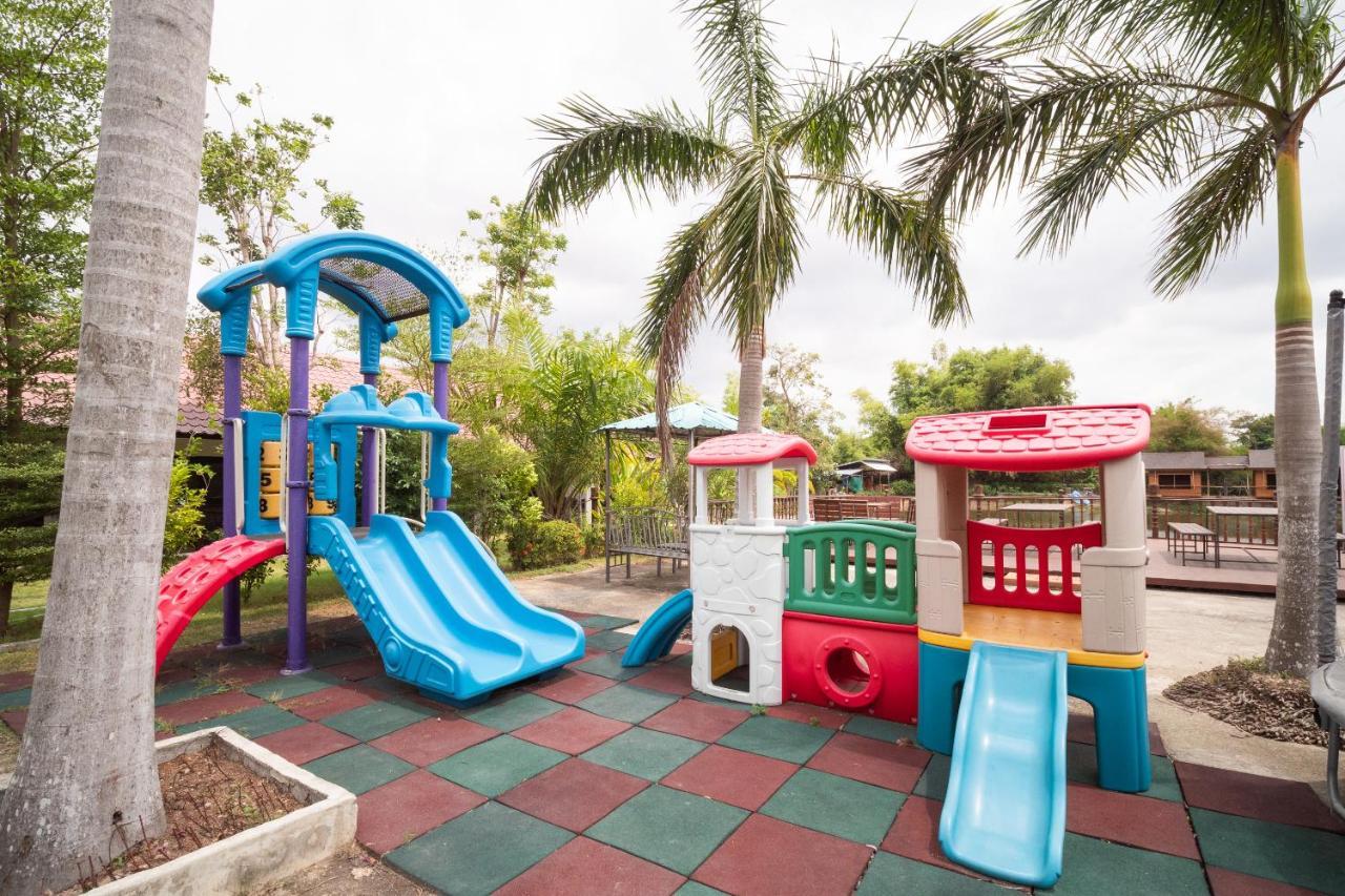Oyo 837 Baan Kiang Nam Resort Bang Lamung Dış mekan fotoğraf