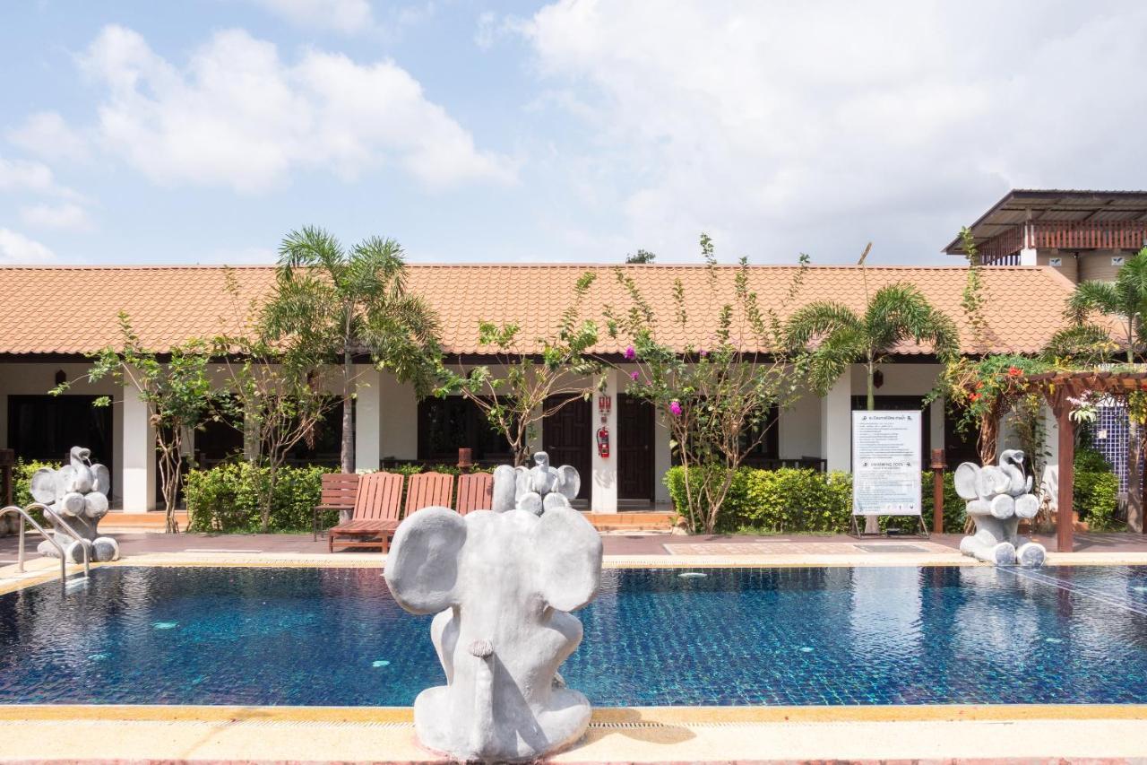 Oyo 837 Baan Kiang Nam Resort Bang Lamung Dış mekan fotoğraf