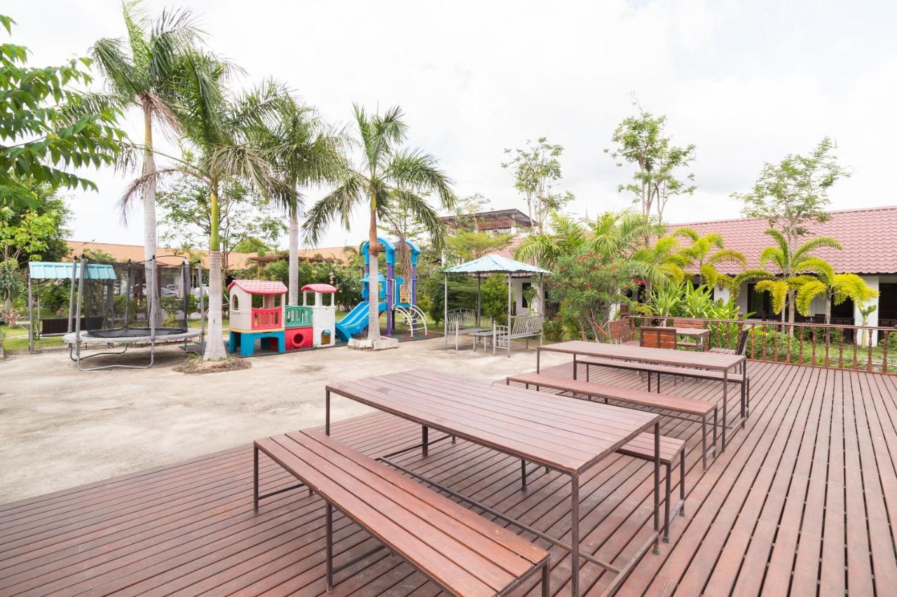 Oyo 837 Baan Kiang Nam Resort Bang Lamung Dış mekan fotoğraf