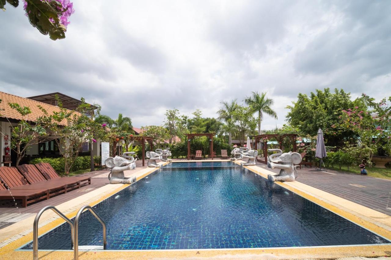 Oyo 837 Baan Kiang Nam Resort Bang Lamung Dış mekan fotoğraf